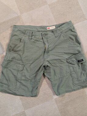 Wrangler cargo shorts